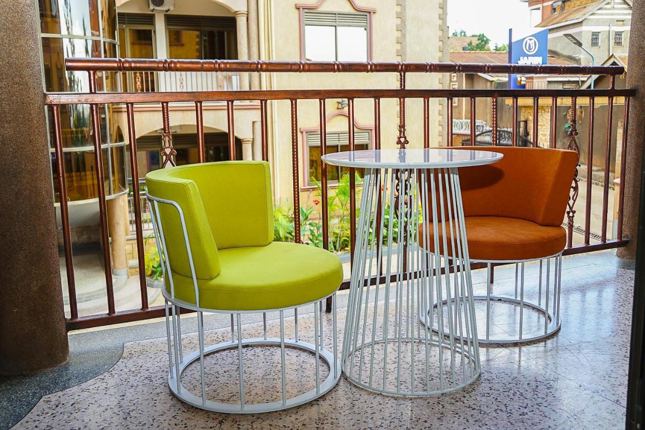 Jarin Hotel Kampala Esterno foto