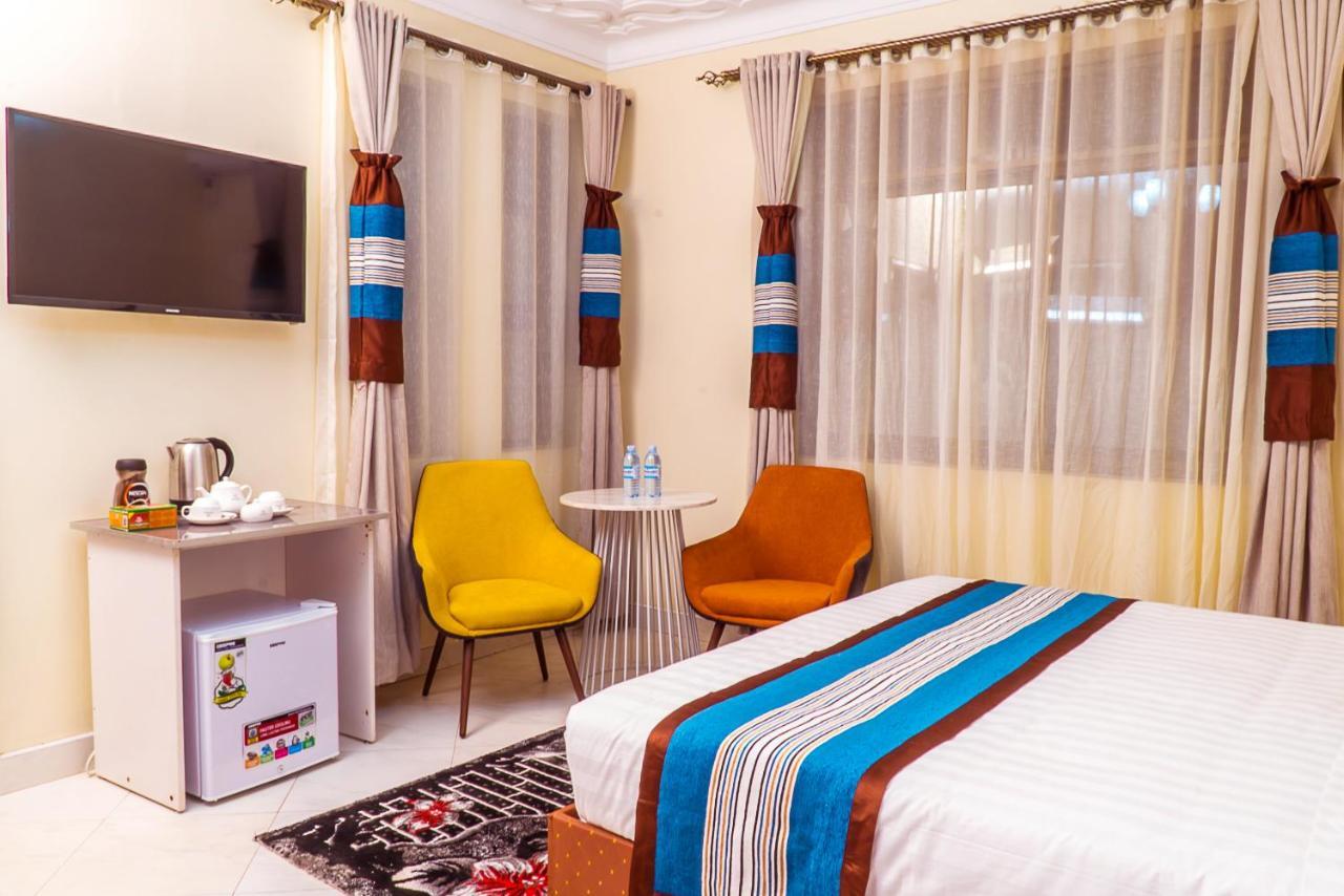 Jarin Hotel Kampala Esterno foto